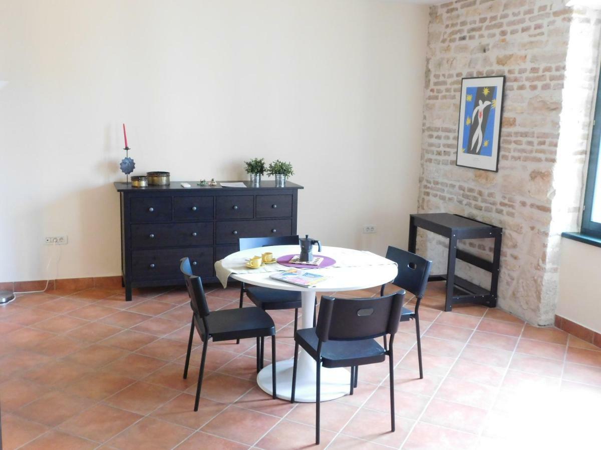 Rovinj's Flowers Apartment *